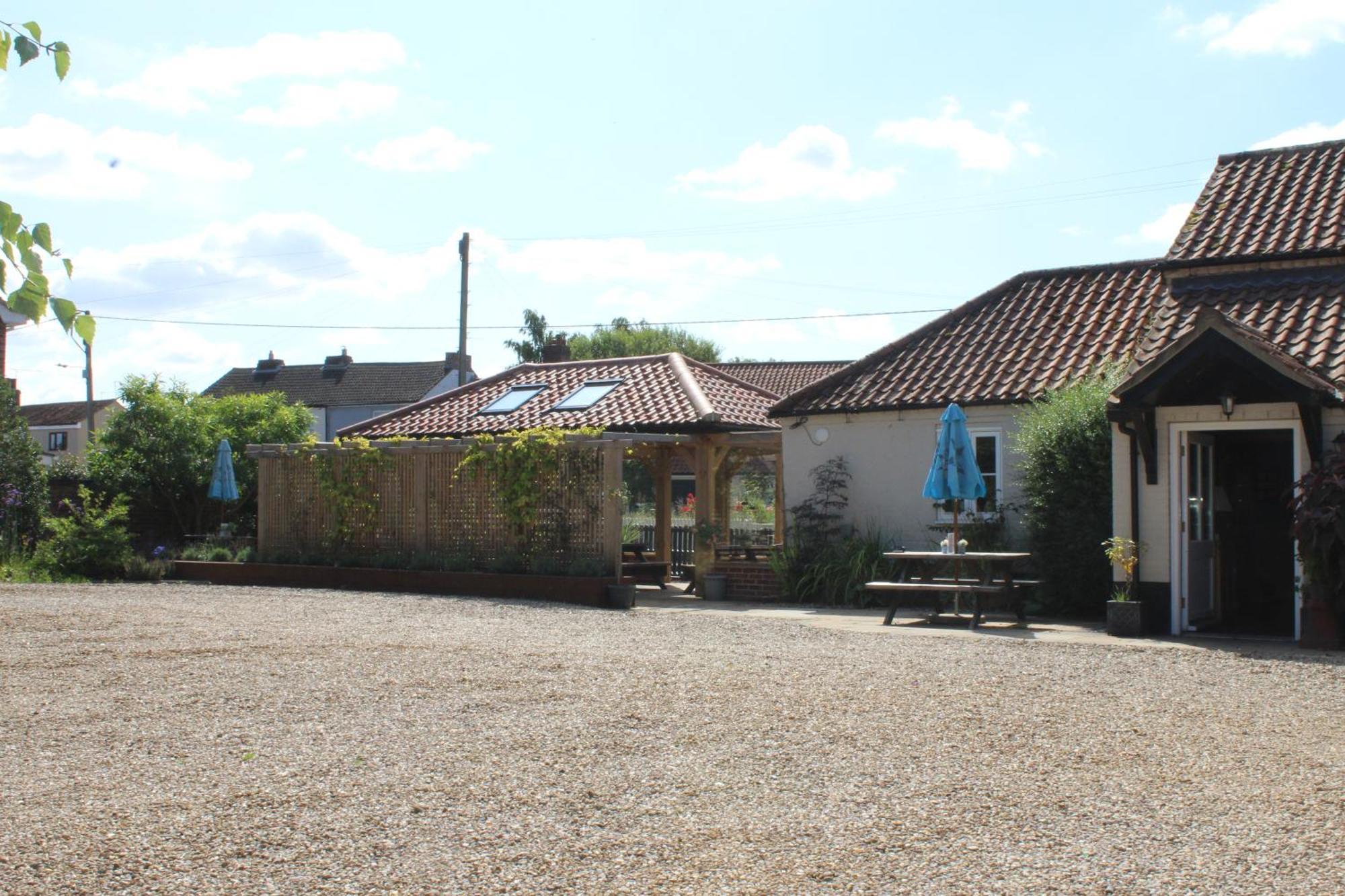 The Black Swan Inn Horsham St Faith Екстер'єр фото